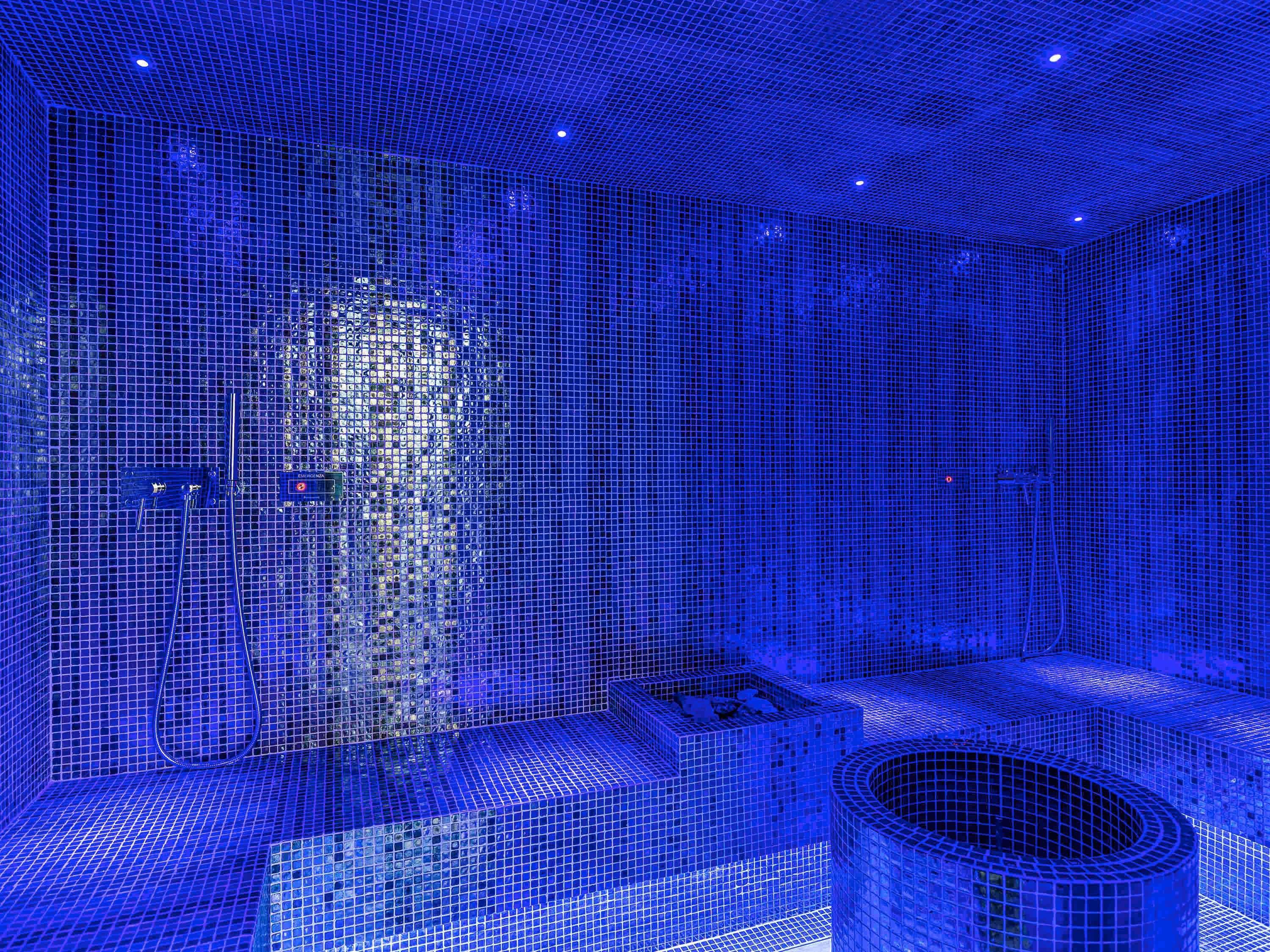 Mercure Almaty City Center Exterior foto